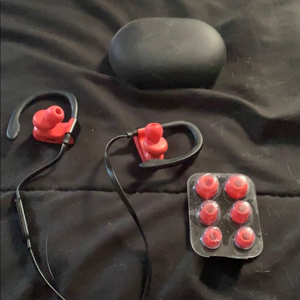 Powerbeats 3